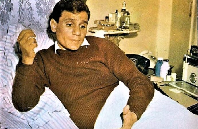 ذكري ميلاد العندليب واعمال نادرة بصوتة في ضيافة الكاتبة الصحفية سميحة درويش